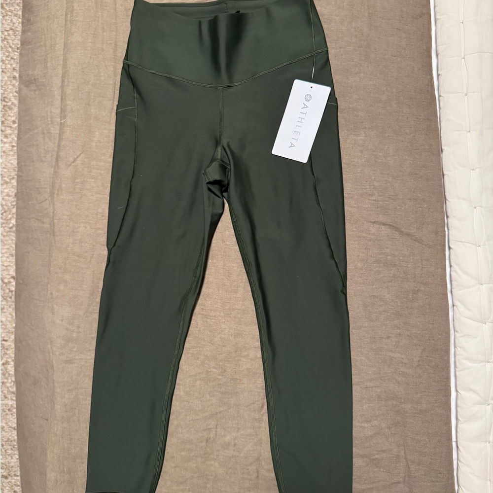 Athleta Interval Stash 7/8 Green Leggings size S